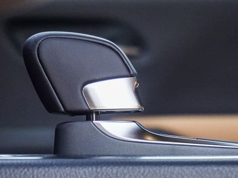 New 2026 Lexus UX 300h FWD image 26