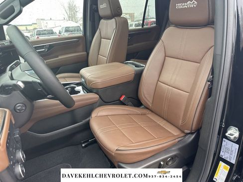Used 2025 Chevrolet Tahoe High Country w/ Sun And Tow Package AWD/4WD image 13