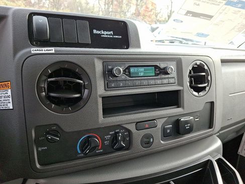 New 2026 Ford E-450 and Econoline 450 Super Duty w/ Power Equipment Group image 7