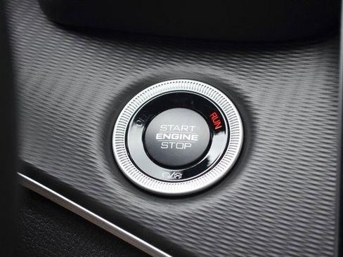 New 2025 Jeep Grand Cherokee L Laredo w/ Luxury Tech Group I image 24