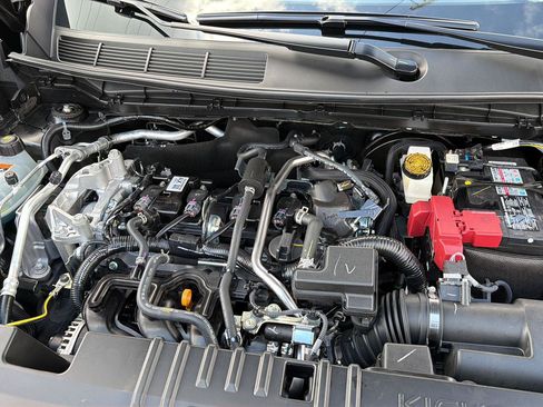 New 2026 Nissan Kicks SV w/ Cold Weather Package FWD image 32