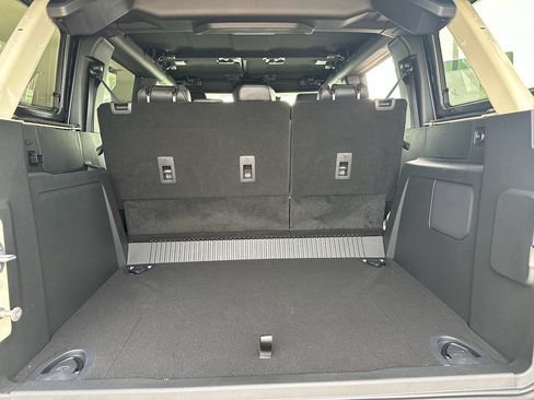 New 2026 Ford Bronco Outer Banks w/ Sasquatch Package AWD/4WD image 37