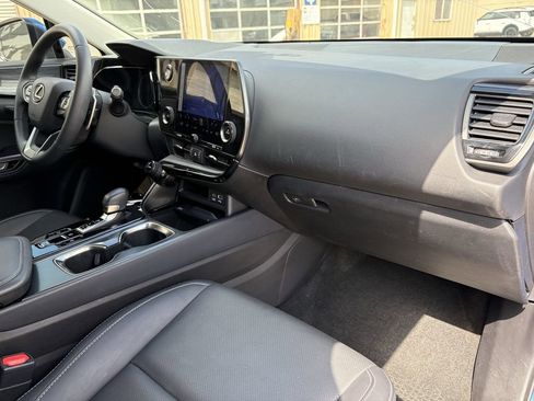Used 2023 Lexus NX 250 FWD image 28