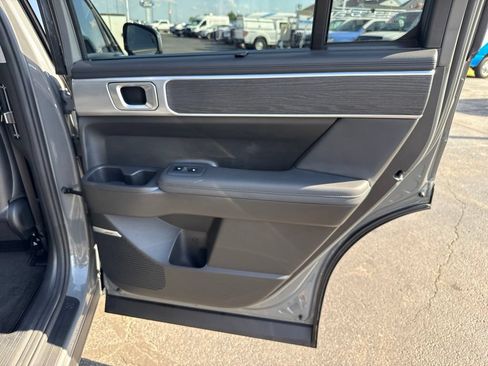 Used 2025 Hyundai Santa Fe Limited AWD/4WD image 42