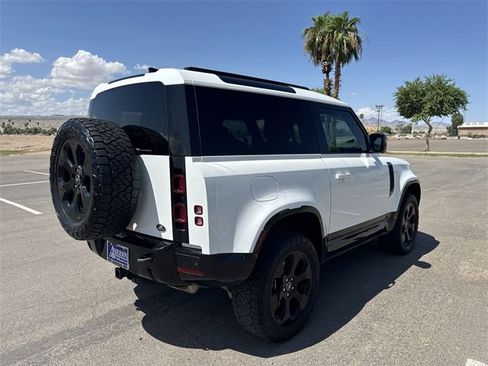 Used 2022 Land Rover Defender 90 X-Dynamic HSE image 5