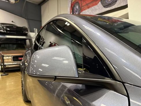Used 2023 Tesla Model Y Long Range AWD/4WD image 71