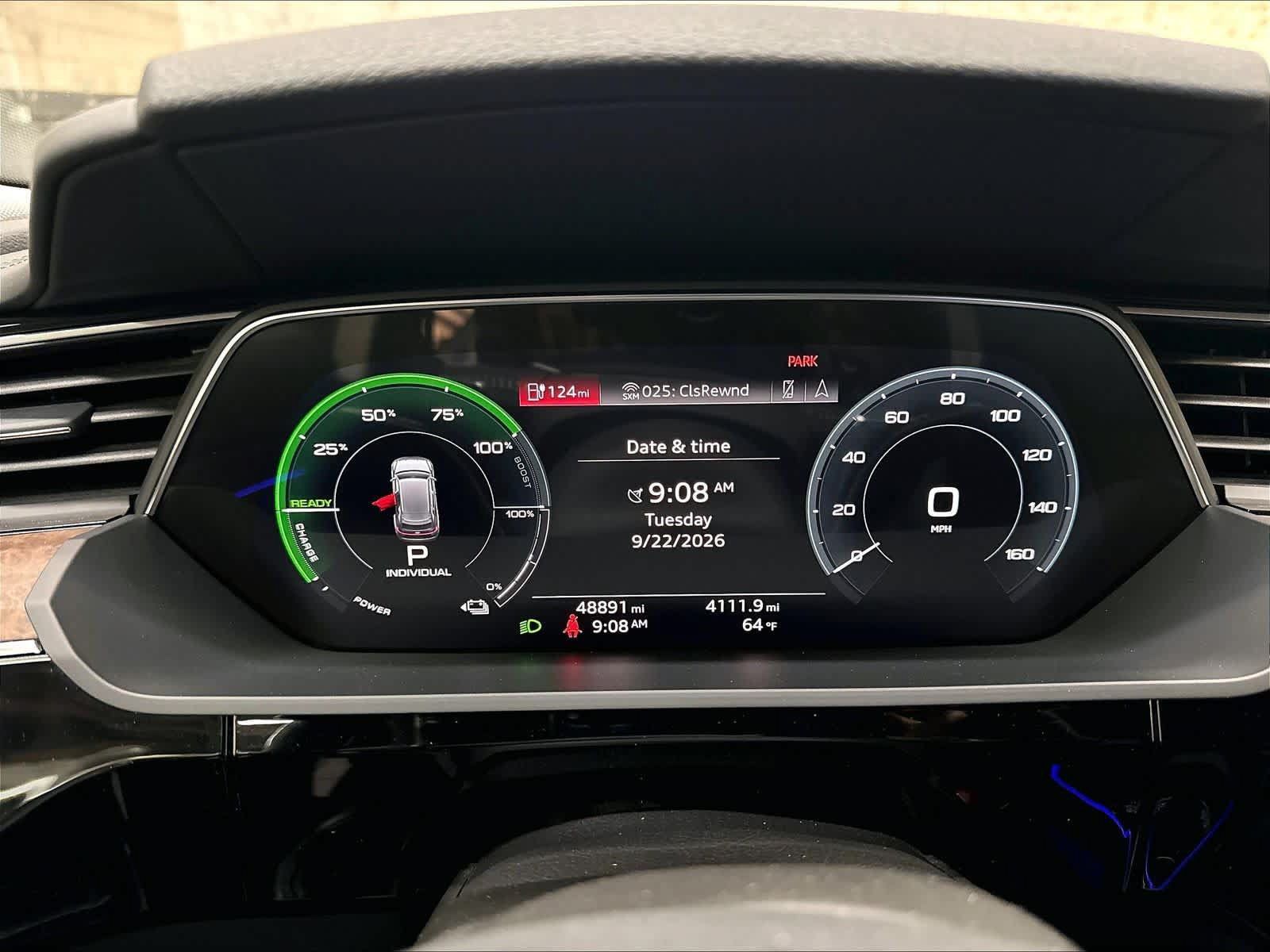 Used 2019 Audi e-tron Prestige w/ Prestige Package AWD/4WD image 23