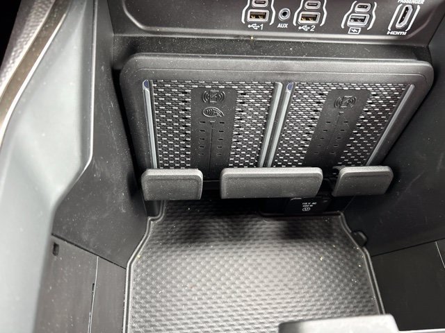 Used 2026 RAM 1500 Limited AWD/4WD image 32