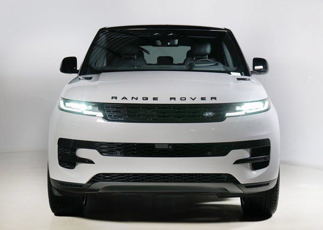 New 2026 Land Rover Range Rover Sport SE AWD/4WD image 8