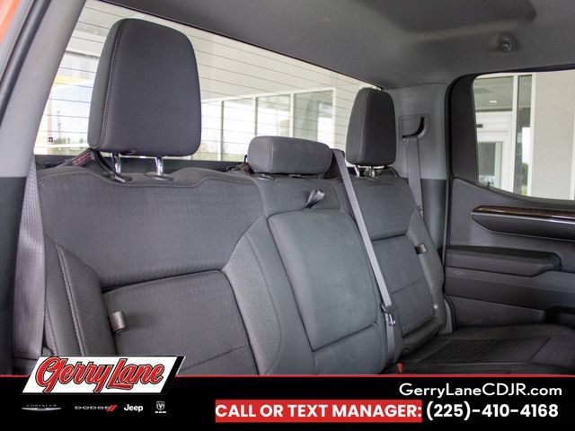 Used 2023 GMC Sierra 1500 Elevation w/ X31 Off-Road Package AWD/4WD image 16