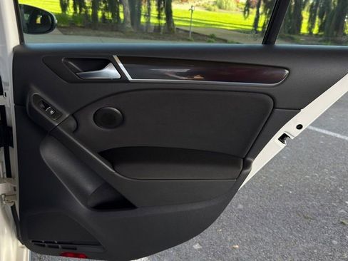 Used 2011 Volkswagen GTI Autobahn FWD image 30