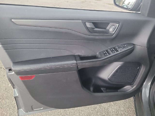 Used 2024 Ford Escape Active FWD image 17