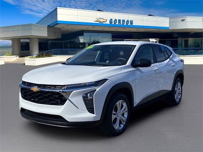 Used 2024 Chevrolet Trax LS w/ Driver Confidence Package