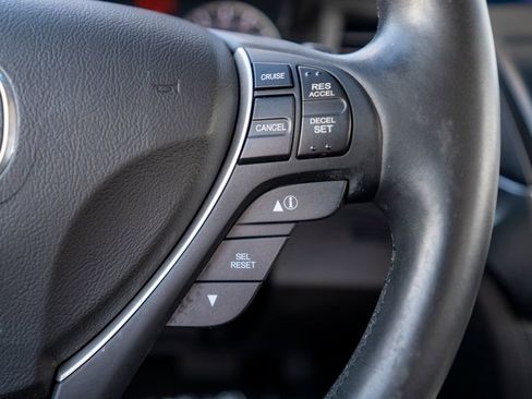 Used 2014 Acura ILX w/ Premium Package FWD image 25