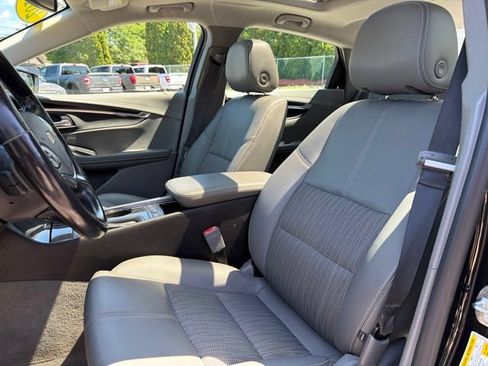 Used 2018 Chevrolet Impala LT w/ Sunroof and Spoiler Package FWD image 11