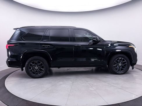 Used 2024 Toyota Sequoia Platinum AWD/4WD image 45