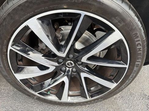 Used 2022 Volvo XC90 T6 Momentum w/ Climate Package image 30