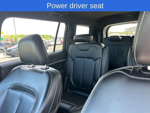 Used 2025 Jeep Grand Cherokee L Limited AWD/4WD image 10