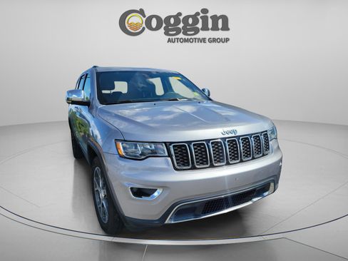 Used 2019 Jeep Grand Cherokee Limited image 17