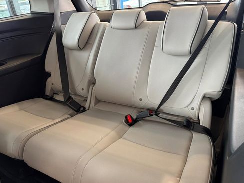 New 2026 Honda Odyssey Touring image 14