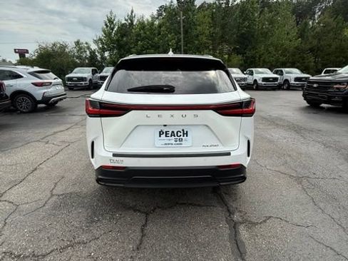 Used 2025 Lexus NX 250 FWD w/ Accessory Package (K3) image 4
