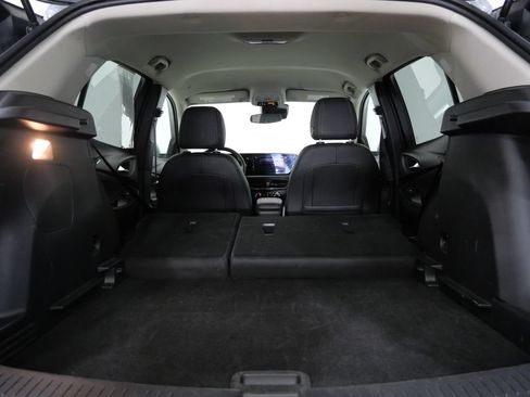 Used 2025 Buick Encore GX Preferred FWD image 25
