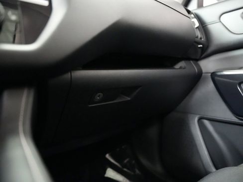 Used 2022 Nissan Pathfinder SV w/ SV Premium Package AWD/4WD image 48