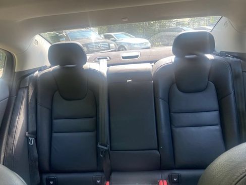 Used 2023 Volvo S60 B5 Plus AWD/4WD image 24