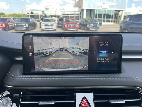 New 2026 Genesis G70 2.5T image 11