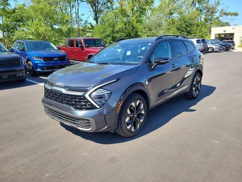 Used 2024 Kia Sportage X-Line w/ X-Line Premium Package AWD/4WD image 4
