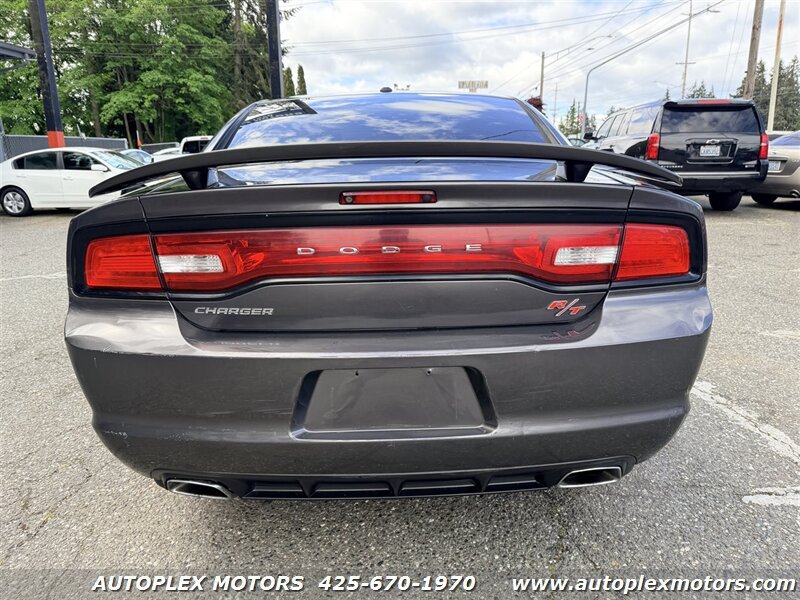 Used 2013 Dodge Charger R/T RWD image 7