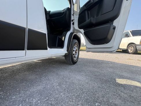 Used 2019 RAM ProMaster 2500 FWD image 13