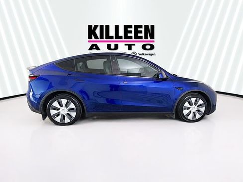 Used 2024 Tesla Model Y Long Range AWD/4WD image 8