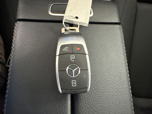 Certified 2023 Mercedes-Benz CLA 250 image 33