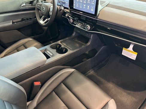 New 2026 Honda Prologue Touring image 17