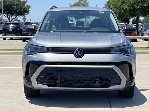 Used 2025 Volkswagen Taos S FWD image 6