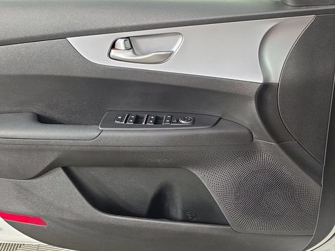 Used 2024 Kia Forte LXS w/ LXS Technology Package FWD image 34