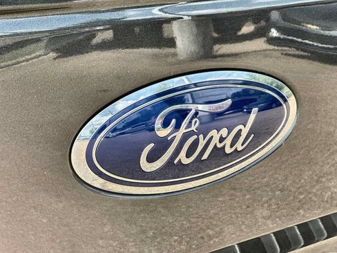 Used 2016 Ford F150 Lariat w/ Equipment Group 502A Luxury AWD/4WD image 17