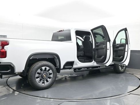 New 2026 Chevrolet Silverado 2500 Custom w/ Custom Value Package AWD/4WD image 51
