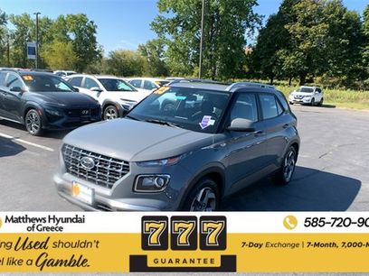 Used 2023 Hyundai Venue SEL