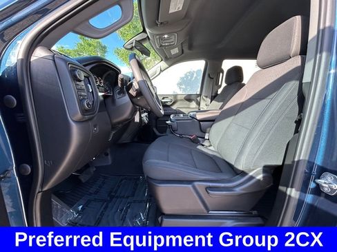 Used 2022 Chevrolet Silverado 1500 Custom Trail Boss w/ Safety Confidence Package AWD/4WD image 10