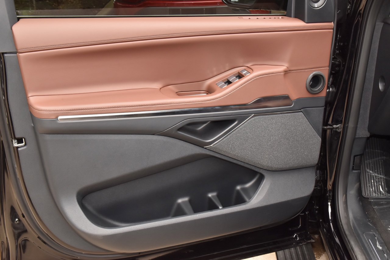 New 2026 Lincoln Navigator Reserve AWD/4WD image 39