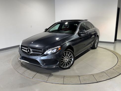 Used 2015 Mercedes-Benz C 400 4MATIC image 3