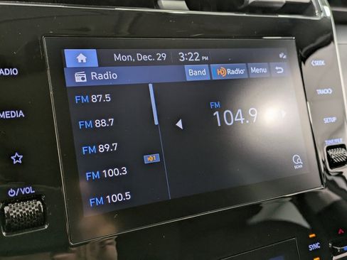 Used 2024 Hyundai Tucson SEL image 11