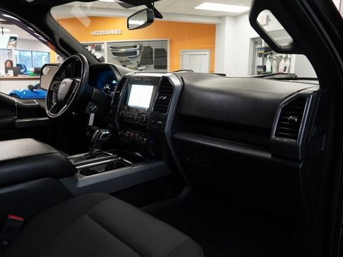 Used 2020 Ford F150 XLT w/ Equipment Group 302A Luxury image 32