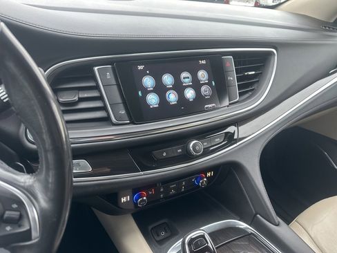 Used 2018 Buick Enclave Essence w/ Trailering Package image 16