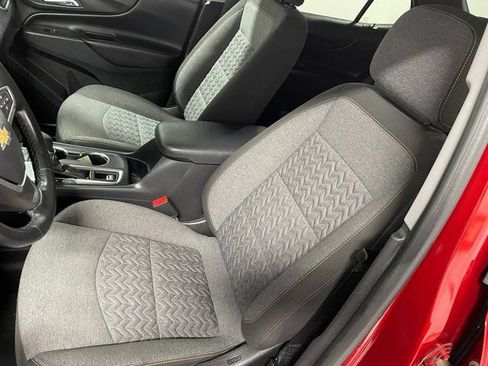 Used 2023 Chevrolet Equinox LT AWD/4WD image 12