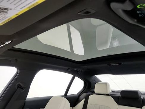 Used 2025 BMW i5 eDrive40i RWD image 74