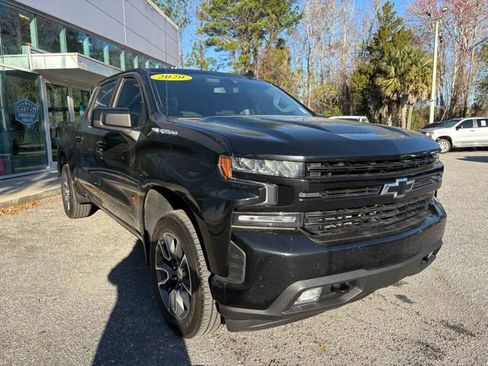 Used 2020 Chevrolet Silverado 1500 RST w/ RST Value Package image 9