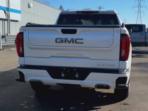 Certified 2023 GMC Sierra 1500 Denali Ultimate image 3